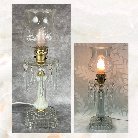 Vtg 15” Boudoir Lamp Glass Cream Gold Crystal Prisms Accent Dresser Desk Vanity - Picture 1 of 8